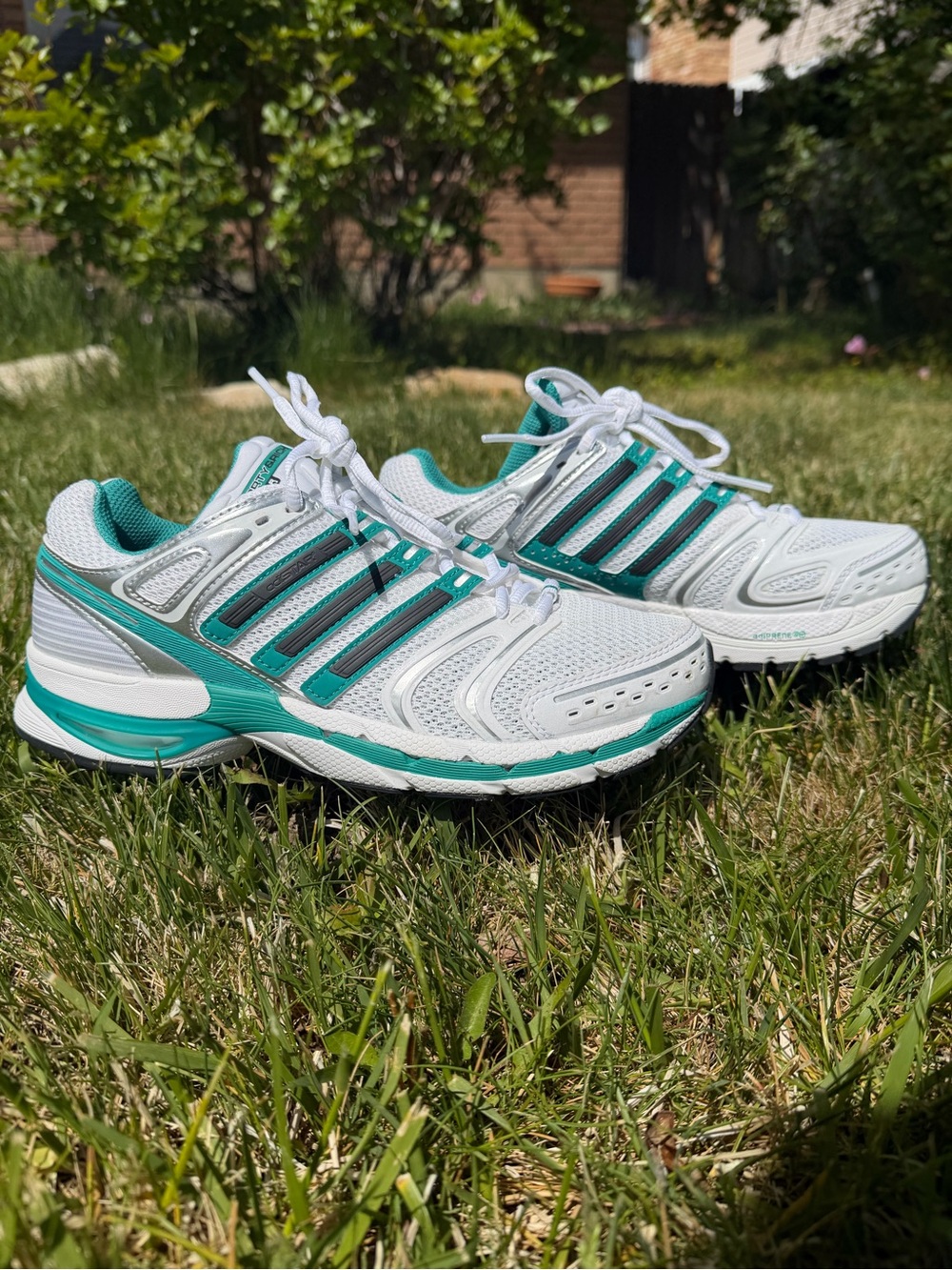 SPORTY & RICH X ADIDAS ORIGINALS
Adistar Control 5 - Picture 4 of 6